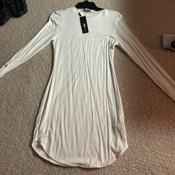 White Long Sleeve Fashion Nova Bodycon Dress - Picture 2 of 2